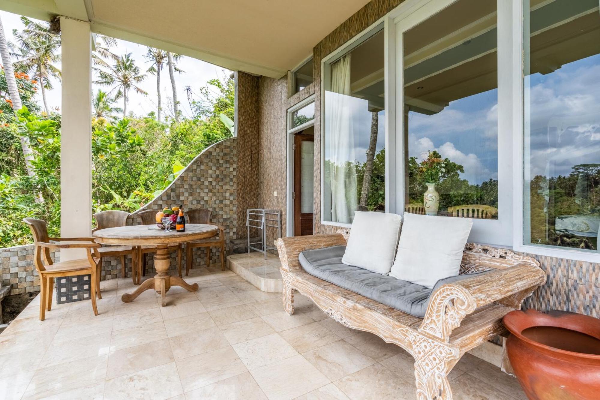 Tirta Asri 4* Ubud